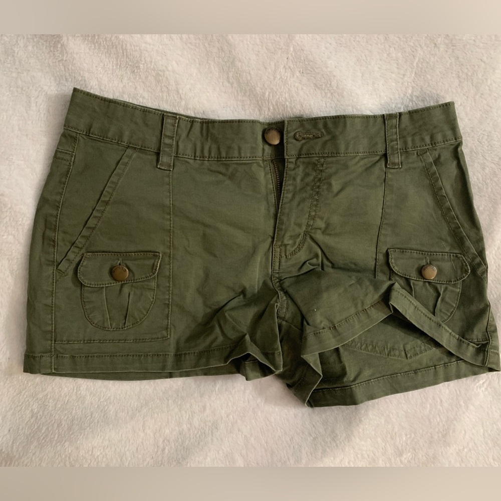 BONGO shorts size 5